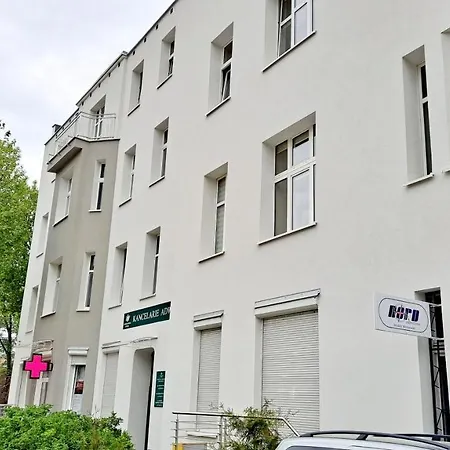 Apartament Przy Parku * ギジツコ
