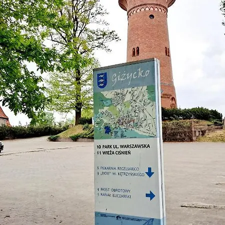 Apartament Przy Parku *